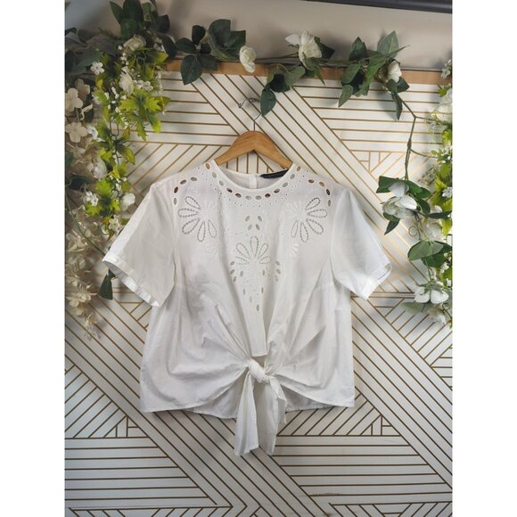 ZARA Women's White Embroidered Front Knotted Poplin Short Sleeve Top Boho Med - Picture 2 of 6